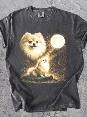 Pomeranian Moonlit Graphic Tee - Black